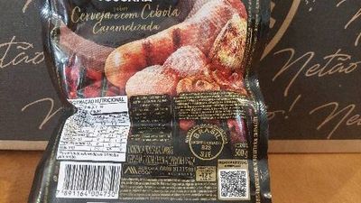 Linguiça Toscana sabor cerveja, com cebola caramelizada