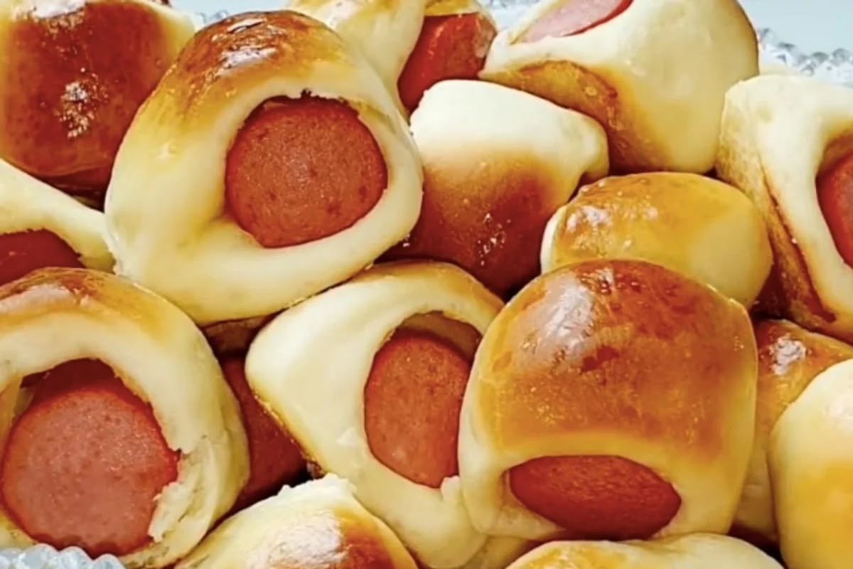 10 ENROLADINHO DE SALSICHA