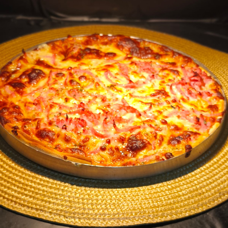 PIZZA PRESUNTO P