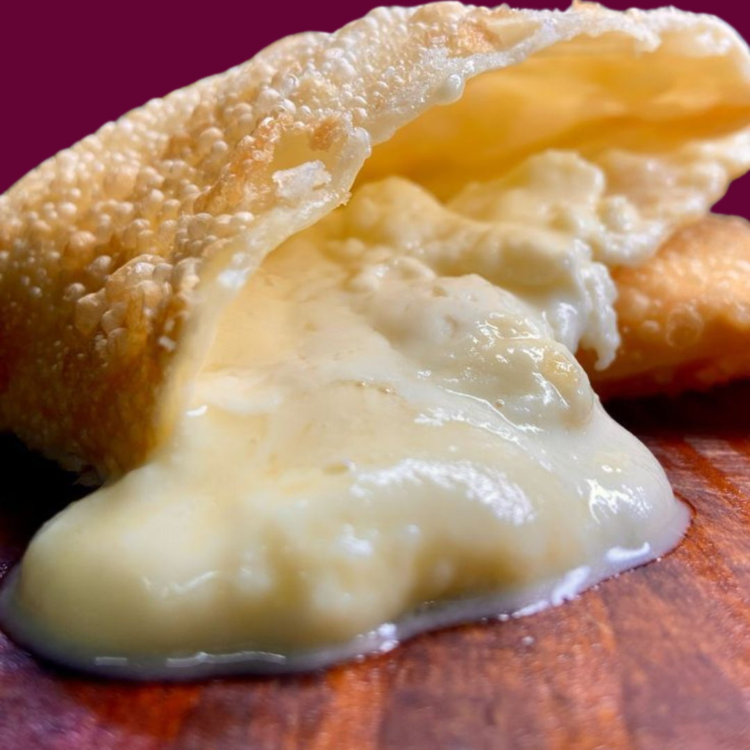 PASTEL DE 2 QUEIJOS