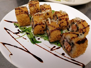 URAMAKI GRELHADO