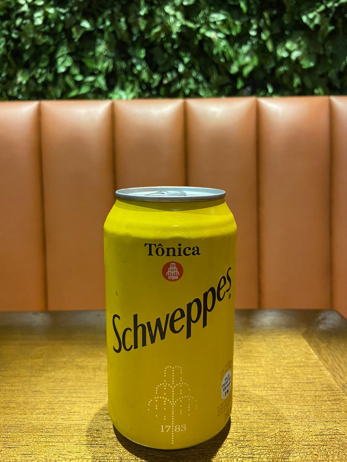 SCHEWEPPES TONICA