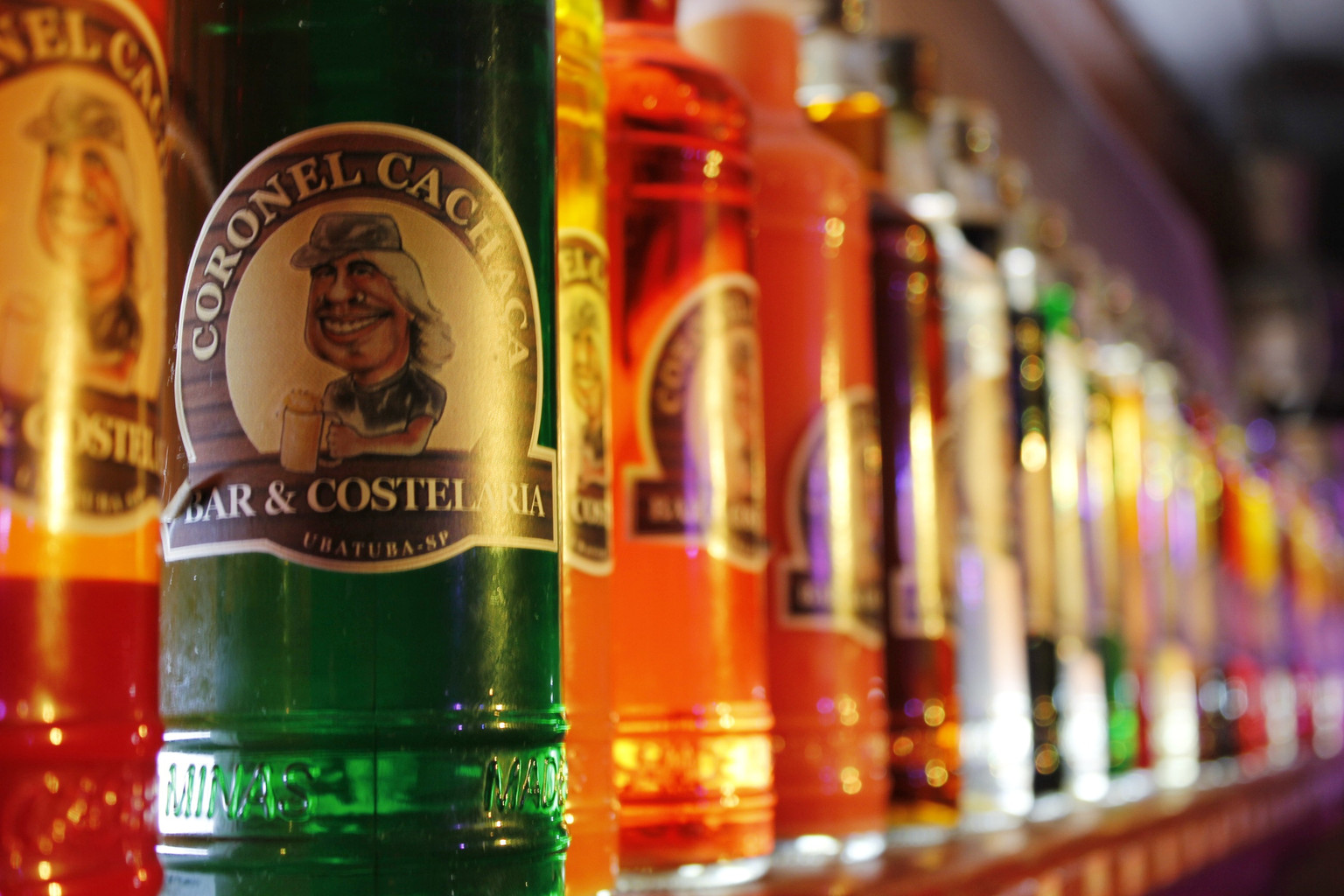 GARRAFA CACHACA SABORIZADA 700 ML