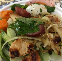 FILÉ DE FRANGO GRELHADO C/ LEGUMES