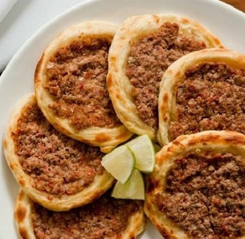 ESFIHA CARNE DE SOL