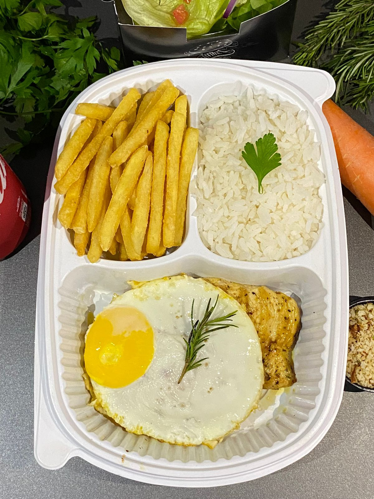 frango com ovo