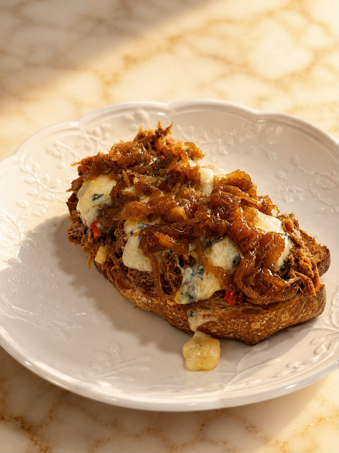 Toast Carne de Panela