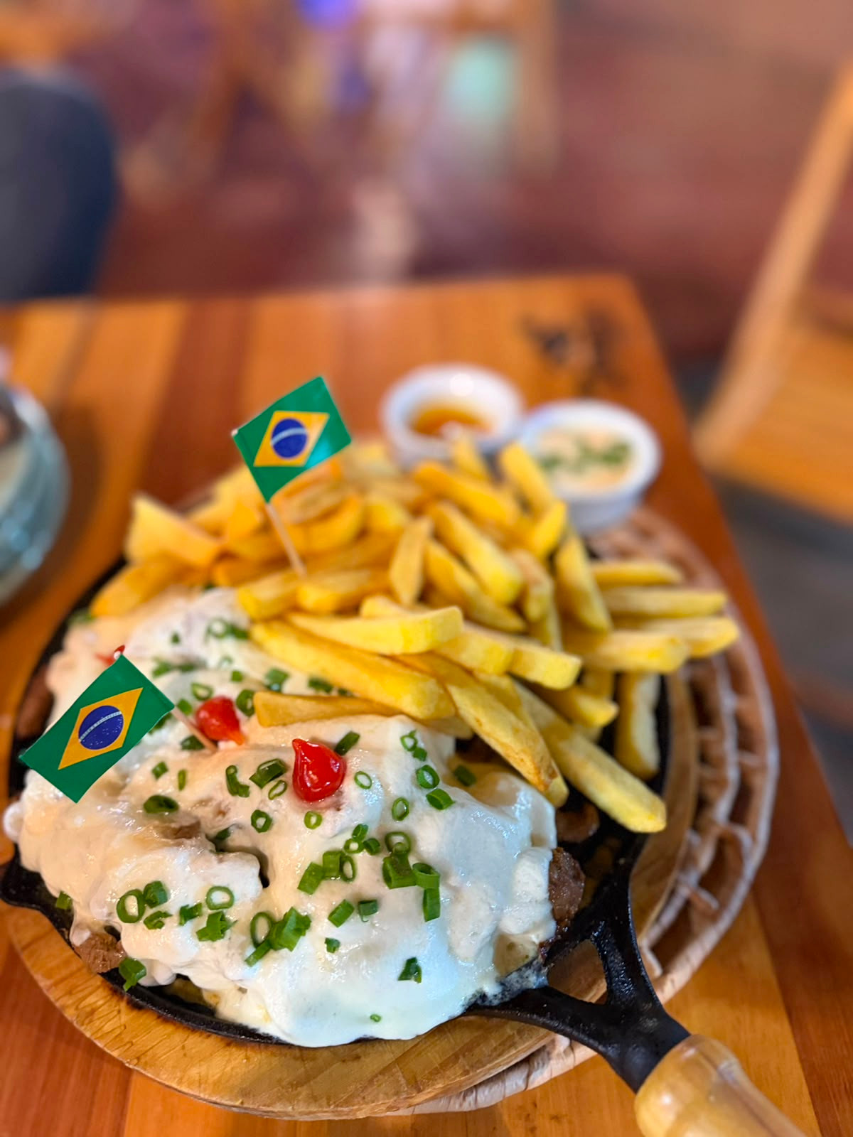 FRAUDINHA COM QUEIJO E CATUPITY
