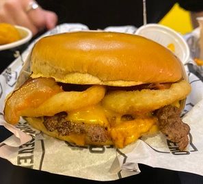 Unão de Firma Smash + Batata + Bebida
