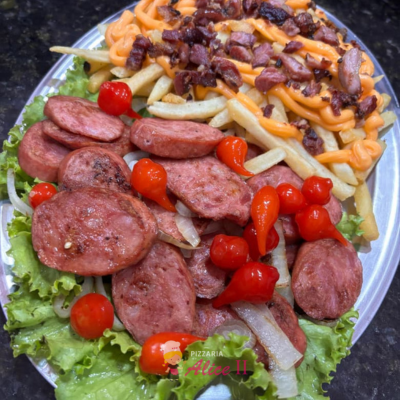 PORÇÃO - CALABRESA ½ FRITAS, CHEDDAR E BACON