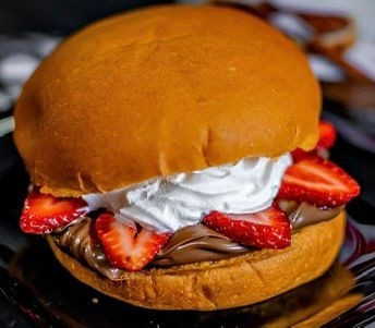 LANCHE DE NUTELLA