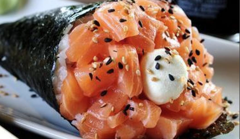 TEMAKI SALMAO