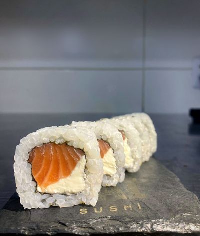 Uramaki Philadelfia (10 Peças)