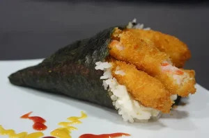Temaki de Camarao Empanado