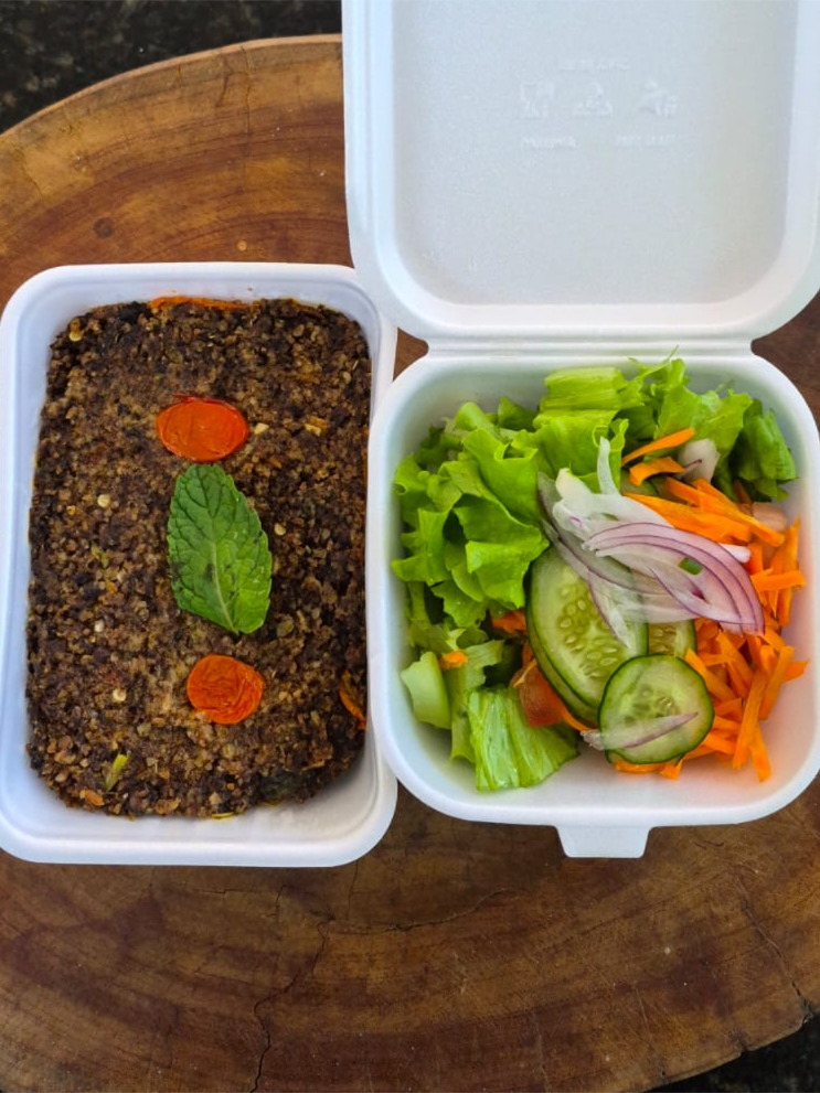 QUIBE FUNCIONAL (VEGANO-VEGETARIANO) 330 GRAMAS C/ SALADA.
