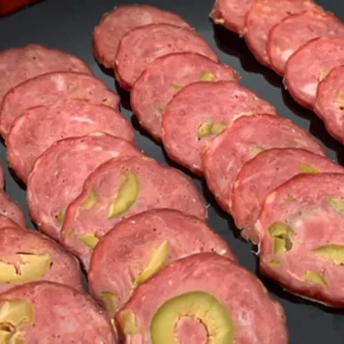 Salame Nobre Com Azeitonas
