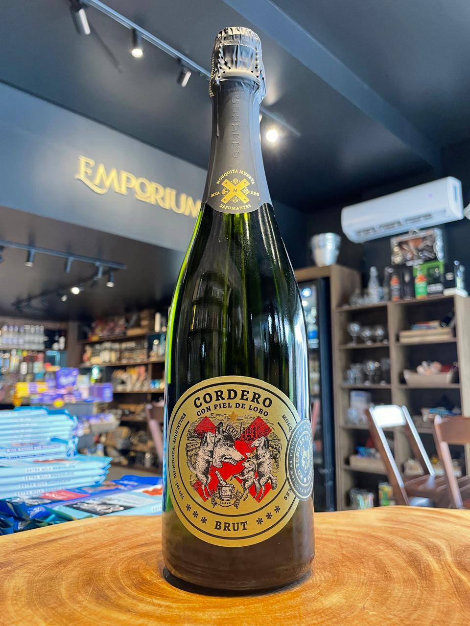 Cordero Con Piel de Lobo Brut