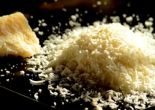 QUEIJO COALHO RALADO
