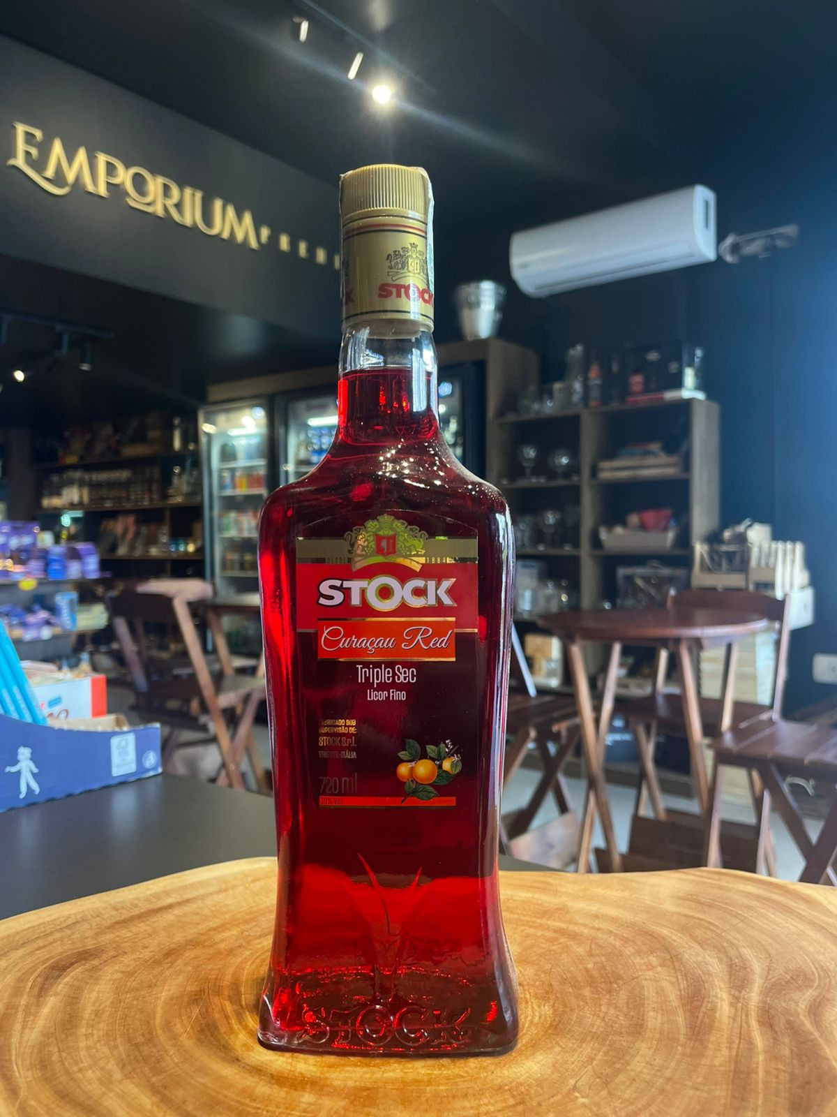 Stock Curaçau Red