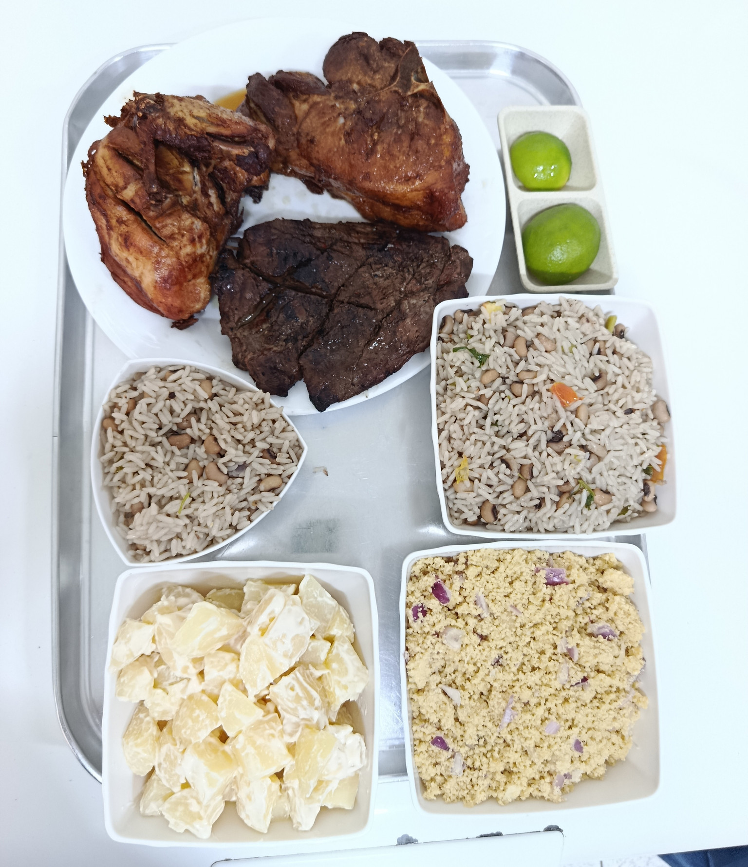 MISTÃO - CARNE DO SOL, LEITÃO E FRANGO (REFEIÇÃO PARA 3 PESSOAS)  