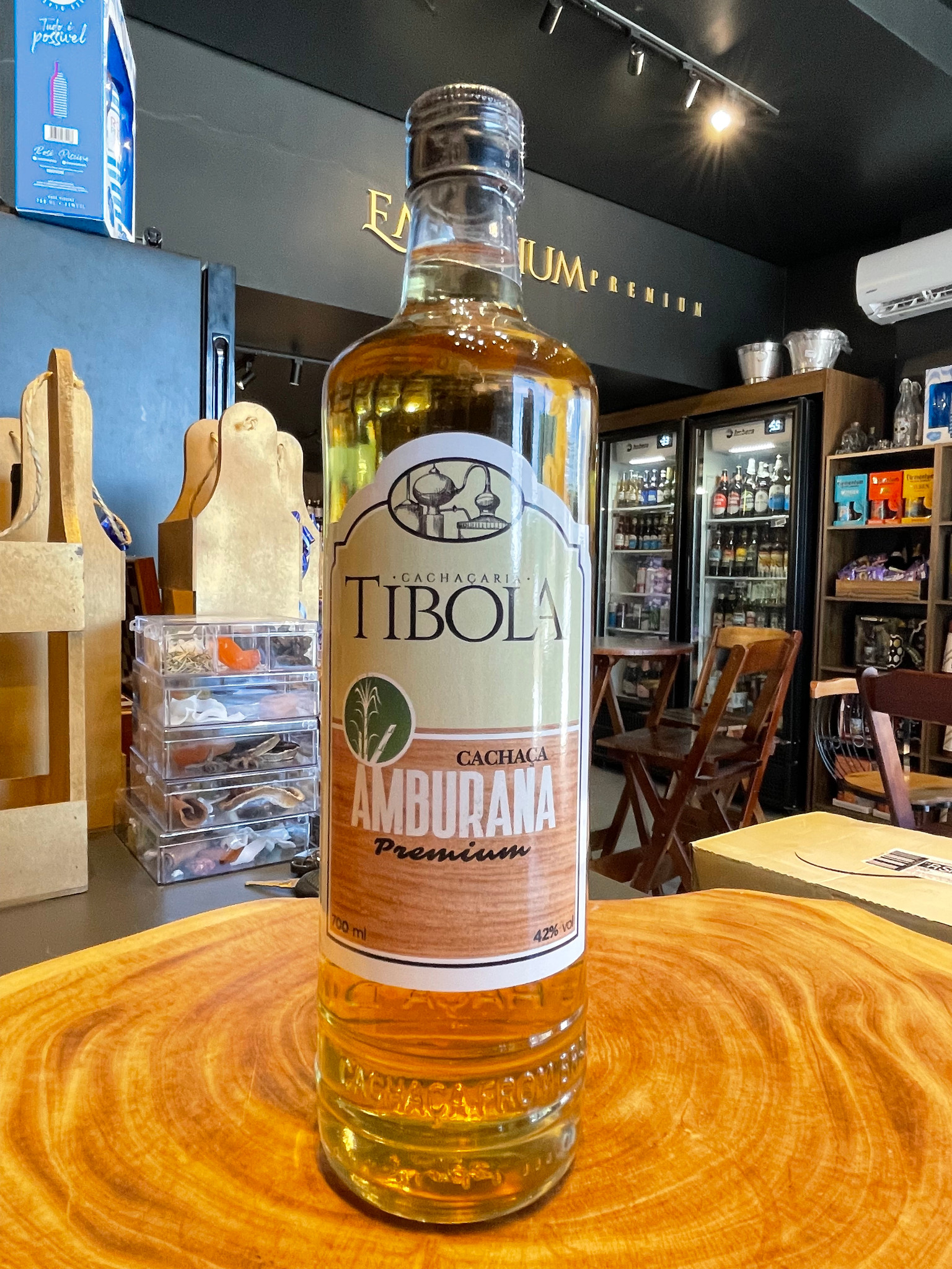 Cachaça Tibola Amburana Premium