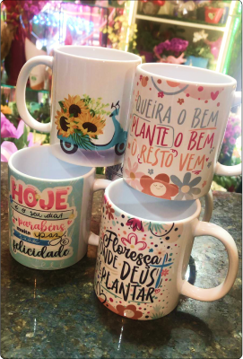 Caneca Frases Criativas (consultar o modelo disponível)