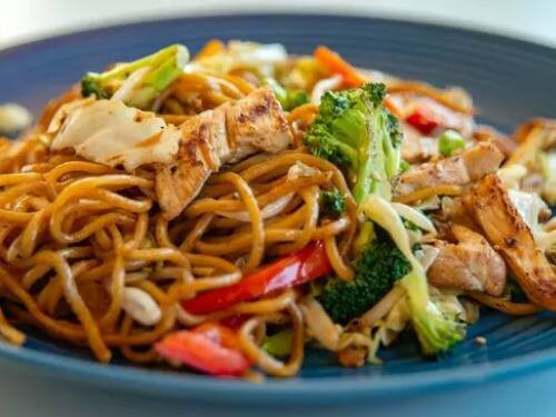 Yakisoba Simples/Frango