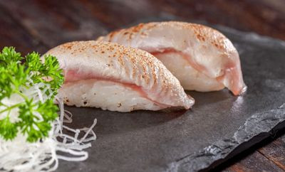NIGUIRI ATUM MACARICADO