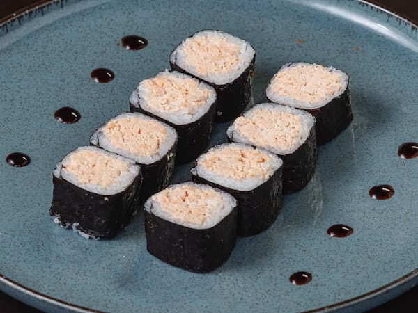 Hossomaki de Salmão Grelhado - 8 Peças