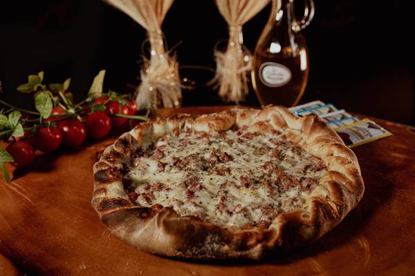 PIZZA FAMILIA