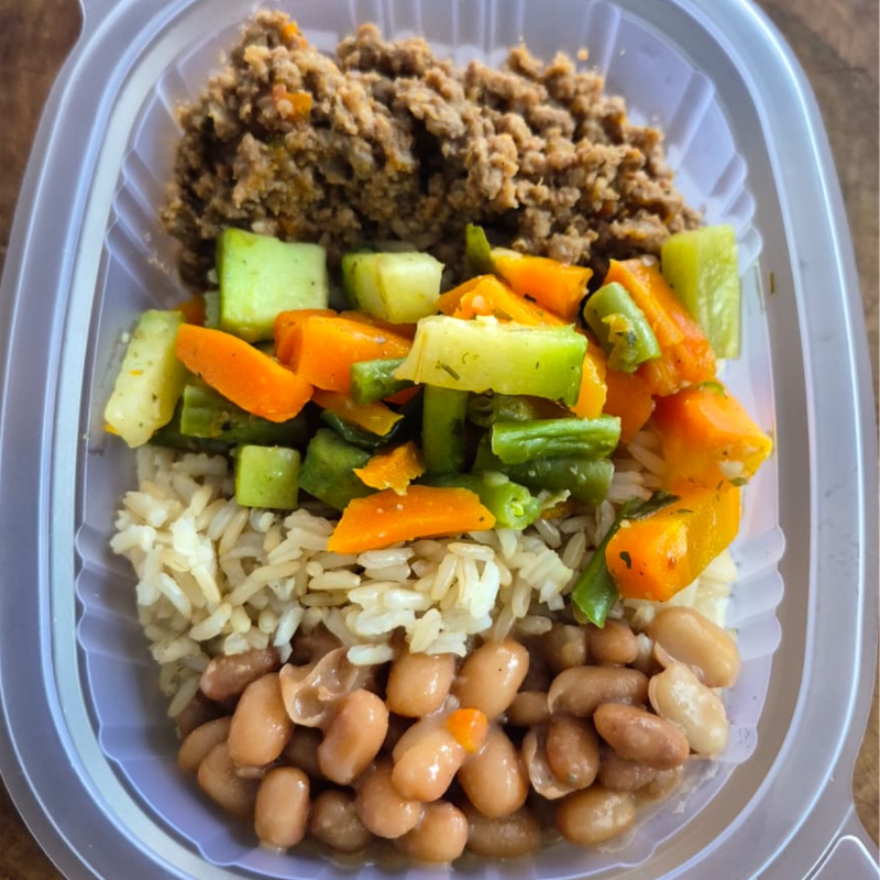 CARNE MOÍDA C/ ARROZ INTEGRAL 320 GRAMAS Congelado.