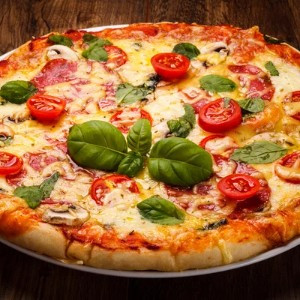 PIZZA CALABRESA