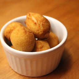 Porção de coxinha