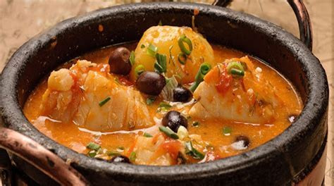 MOQUECA BACALHAU