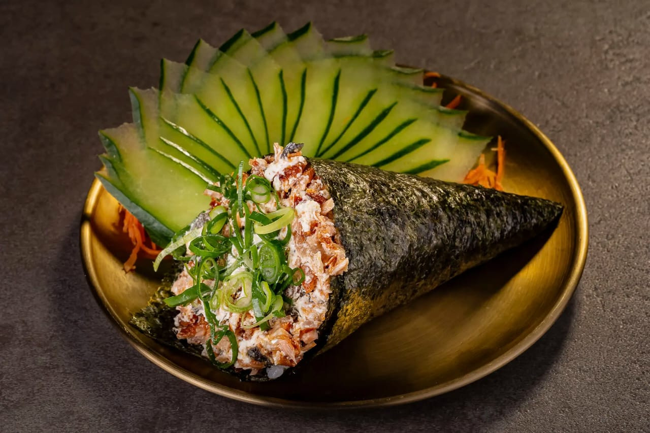 Temaki Salmão skin c/ Arroz e cheese