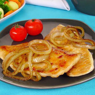 FILE DE FRANGO ACEBOLADO