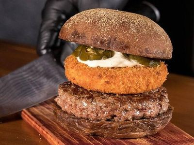 Burger Provolone empanado