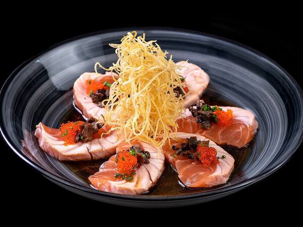 Novo! Sashimi Salmão Crispy (6un)