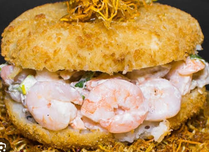 SUSHI BURGUER CAMARAO FILADELFIA NATURAL