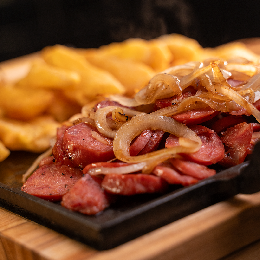 Calabresa com Mandioca