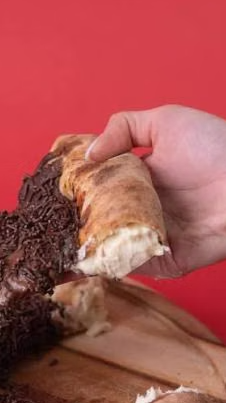 BORDA CHOCOLATE BRANCO COM NINHO 
