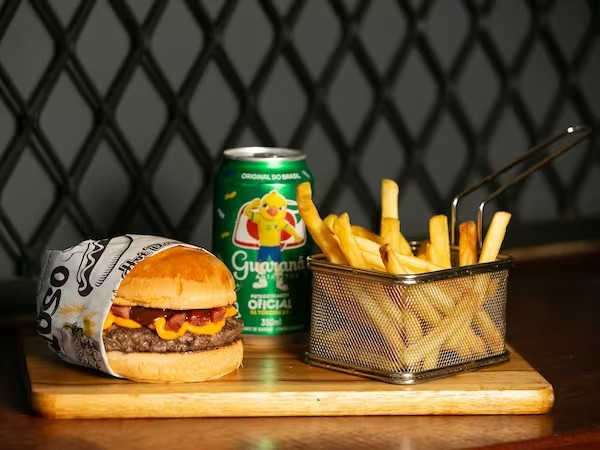 Cheddar Bacon + Batata + Guaraná Lata