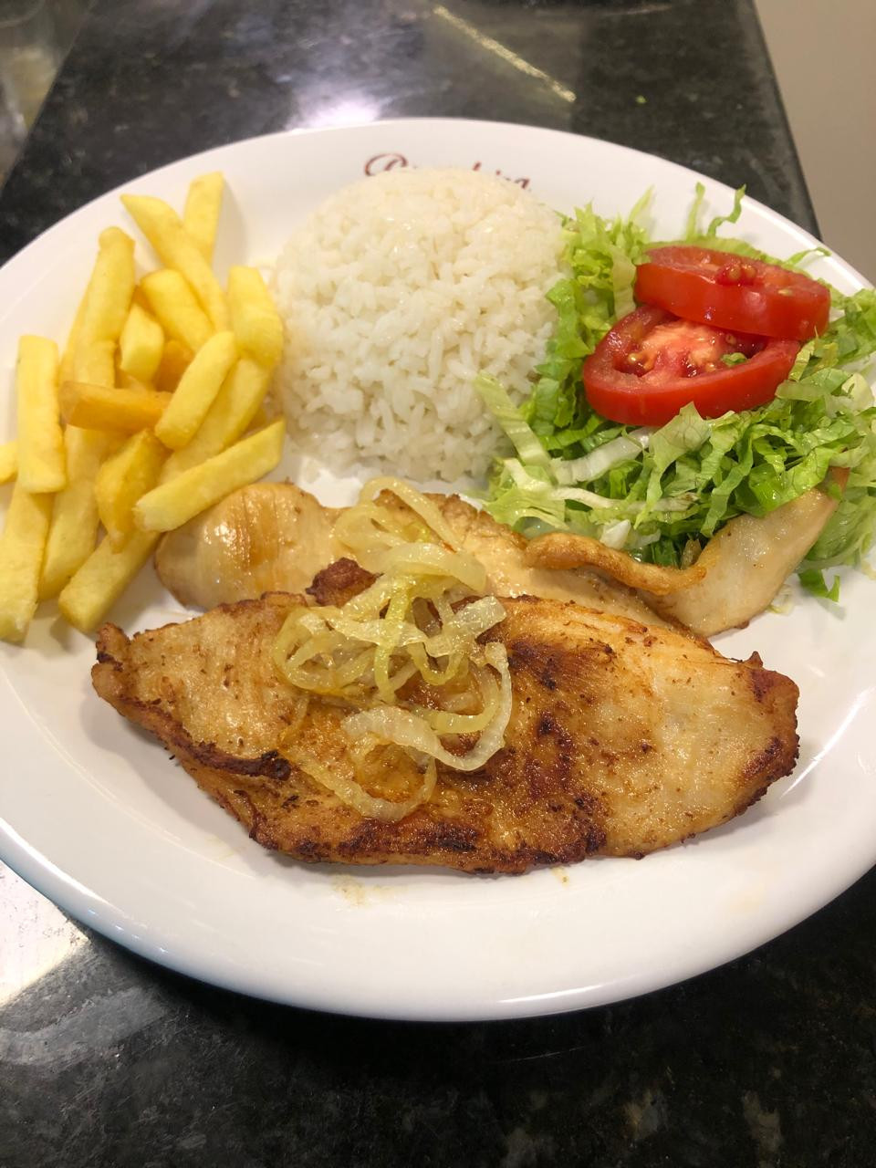 PRATO FEITO DE FRANGO
