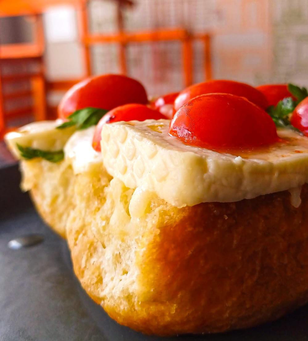 TOAST CAPRESE