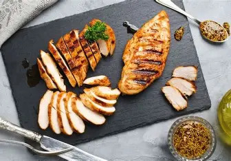 FILÉ DE FRANGO