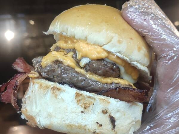 Double Cheddar (Cheddar e Bacon )