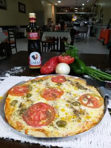 PIZZA MUSSARELA GD