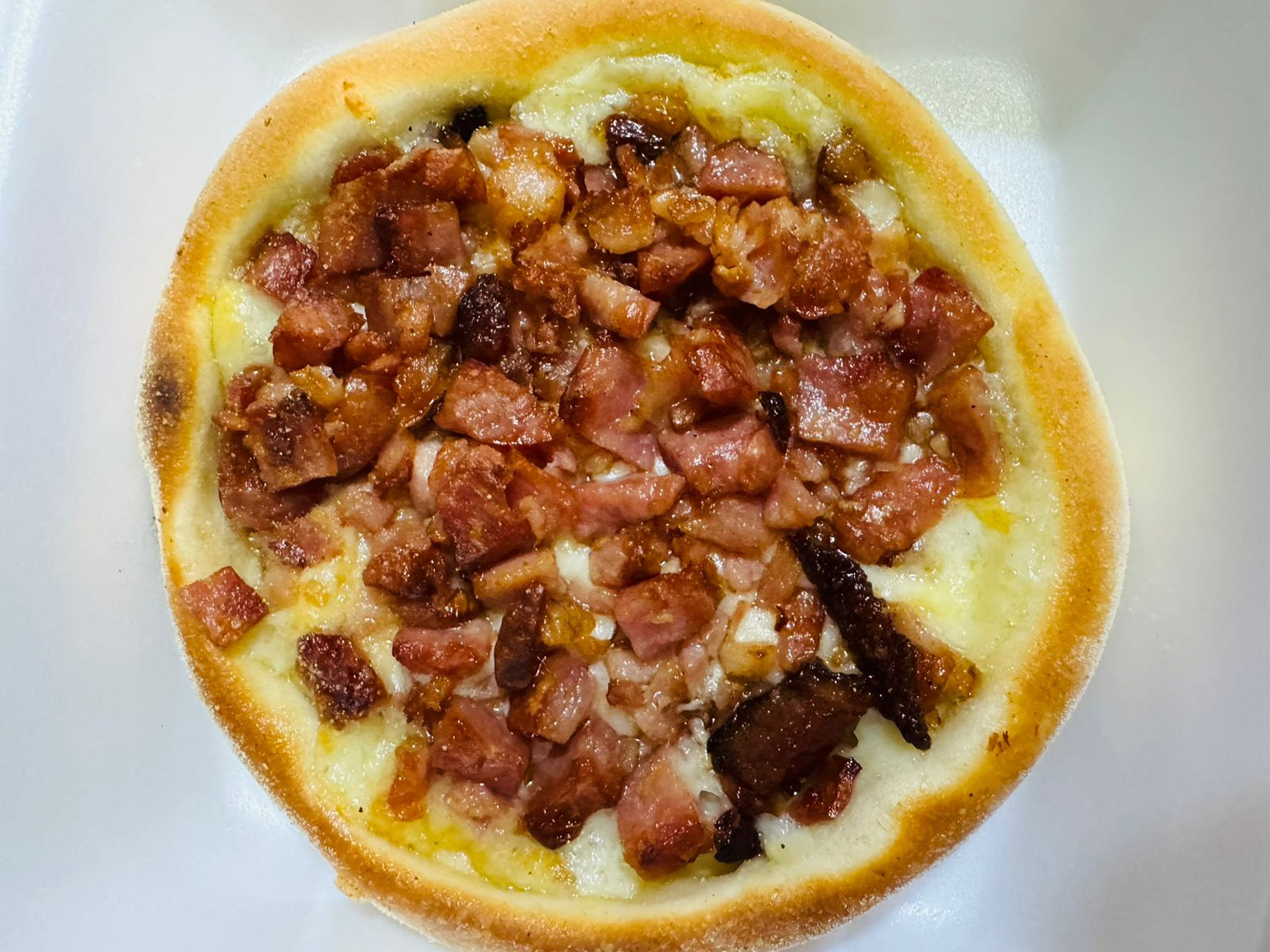 ESFIHA QUEIJO C/ BACON