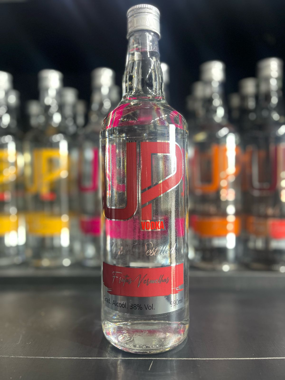 Vodka UP Frutas Vermelhas 990ml