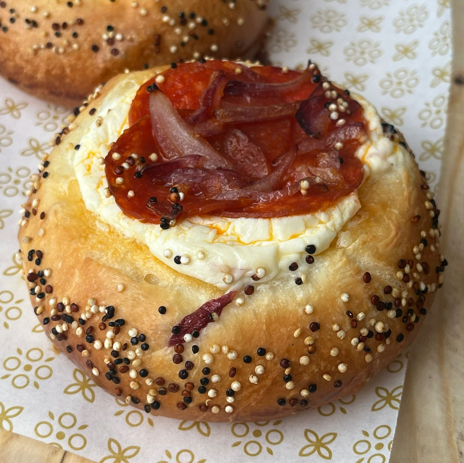 Briochinho Pepperoni, Cream Cheese